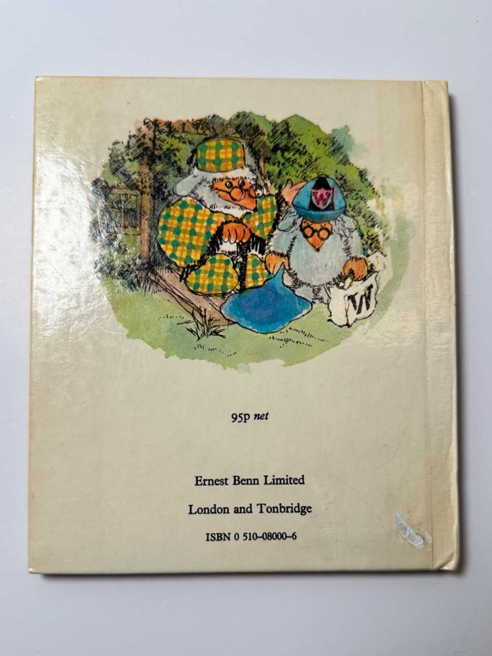 Vintage 1975 Wellington and the Blue Balloon Book - Picture 8 of 10